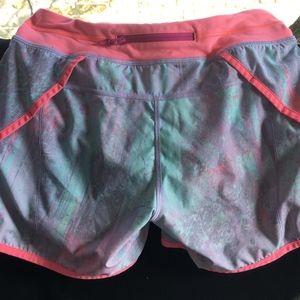 IVIVVA RELAY RACER SHORTS